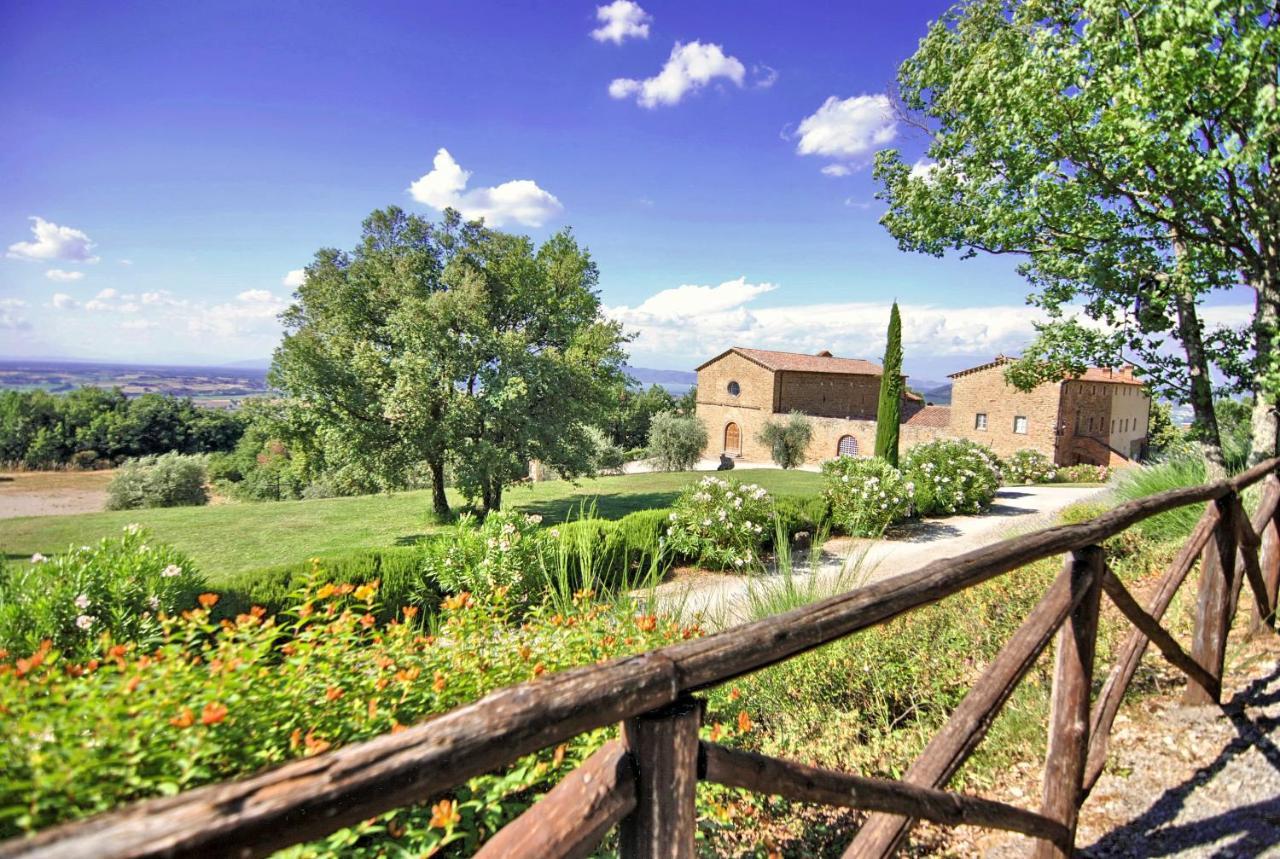 Agriturismo I Frati Paciano Exterior photo