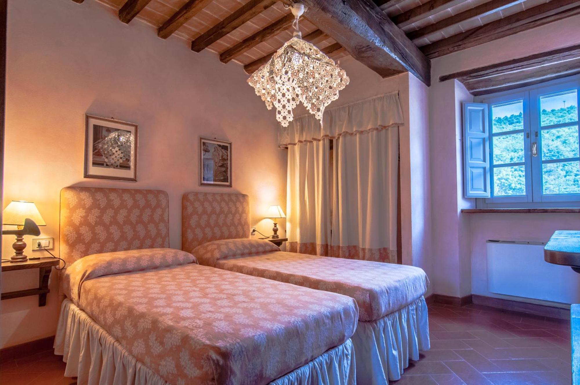 Agriturismo I Frati Paciano Exterior photo